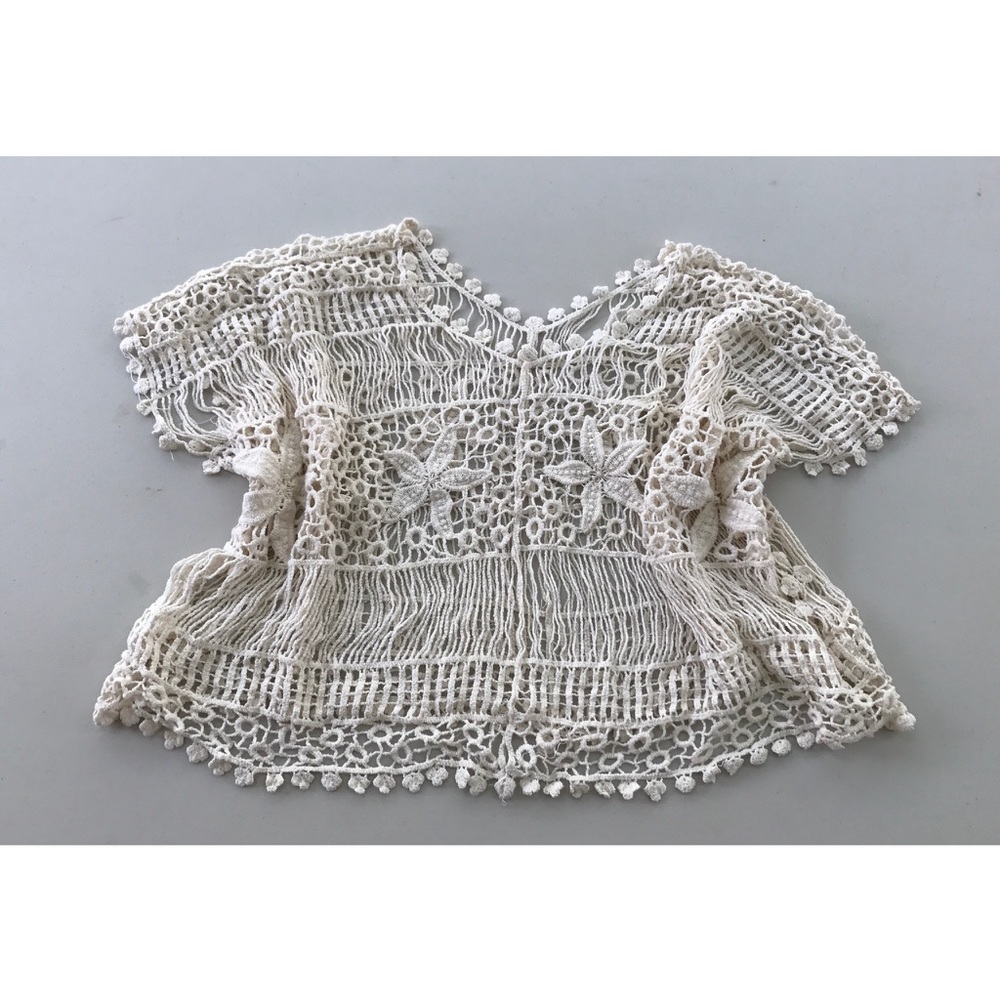 (NWOT) Hand-Made Crochet Crop Top